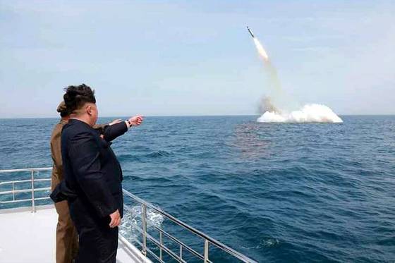 北朝鮮ミサイル.jpg
